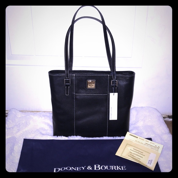 Dooney & Bourke Handbags - Dooney & Bourke pebble leather Lexington